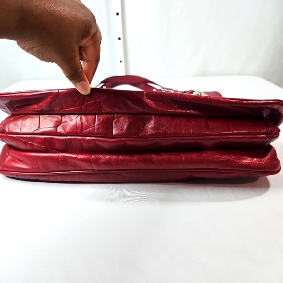 B. Makowsky Red Leather Large Satchel - Picture 4 of 10